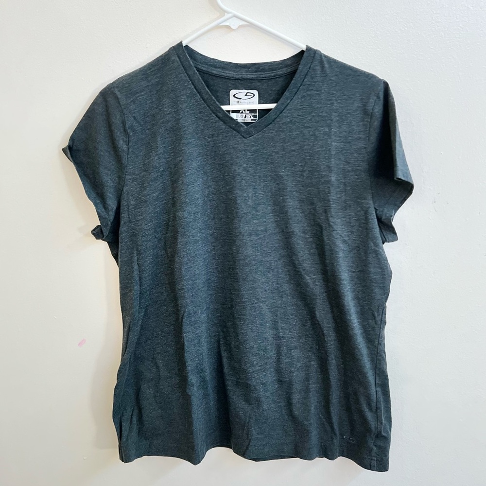 dark grey champion shirt